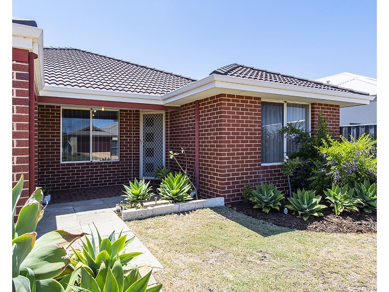 127 Macquarie Drive, Australind WA 6233