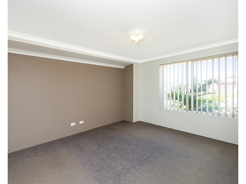 127 Macquarie Drive, Australind WA 6233