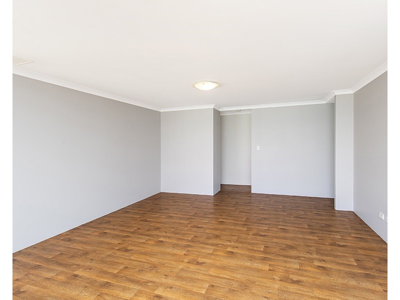 127 Macquarie Drive, Australind WA 6233