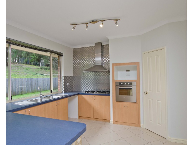 15 Hawkins Drive, Gelorup WA 6230