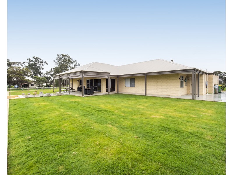 135 Hynes Road, Waterloo WA 6228