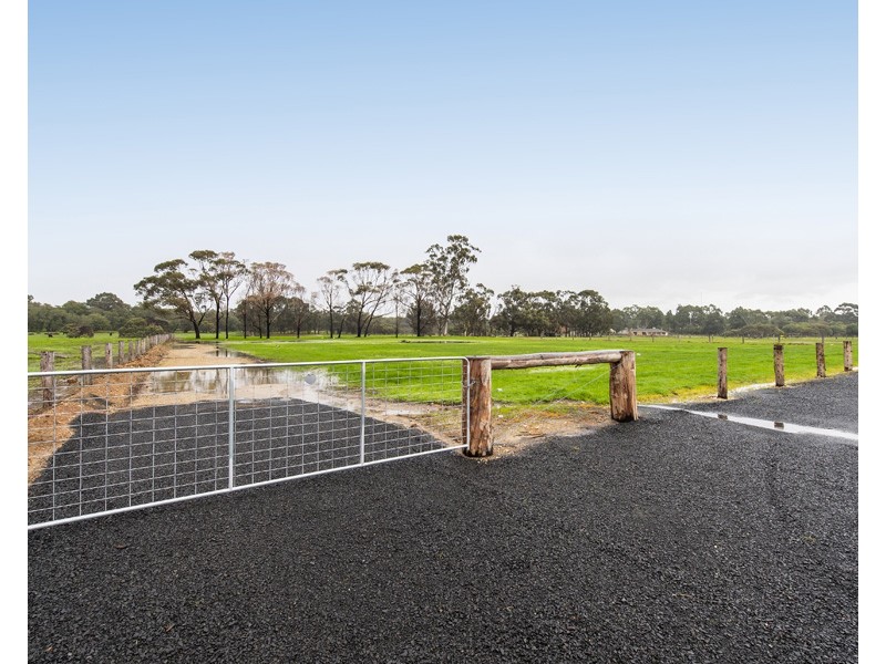 135 Hynes Road, Waterloo WA 6228