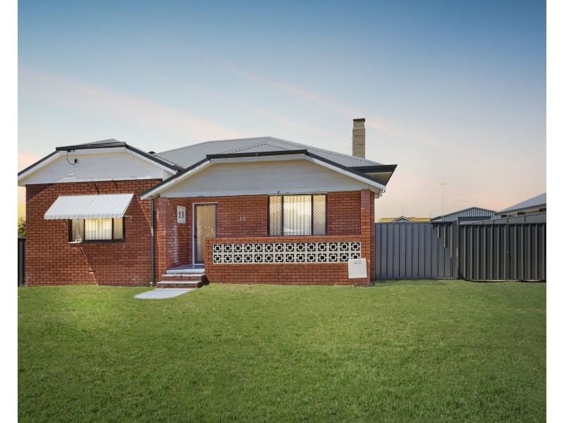 15 Albert Road, East Bunbury WA 6230