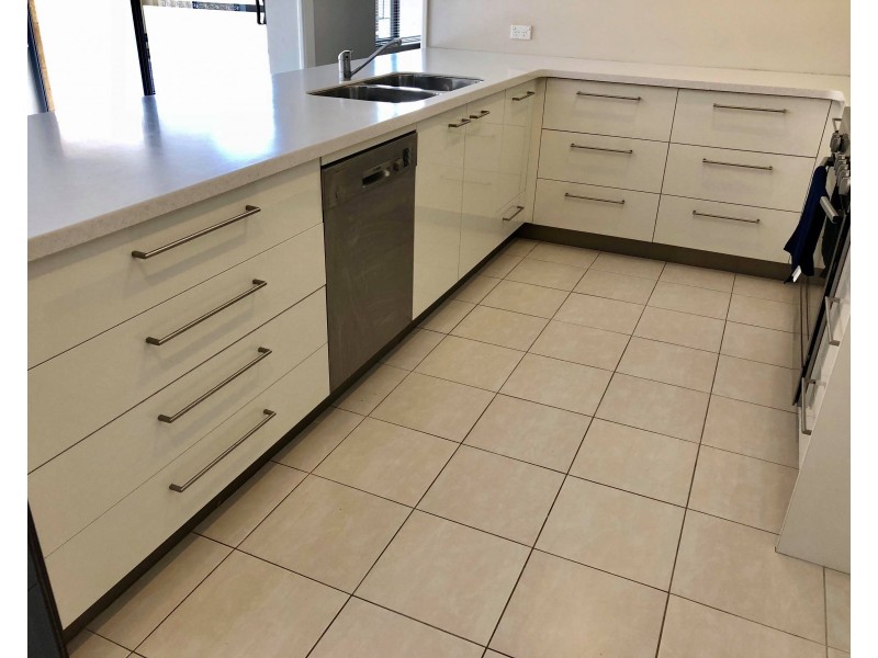 21 Marseilles Drive, Yalyalup WA 6280
