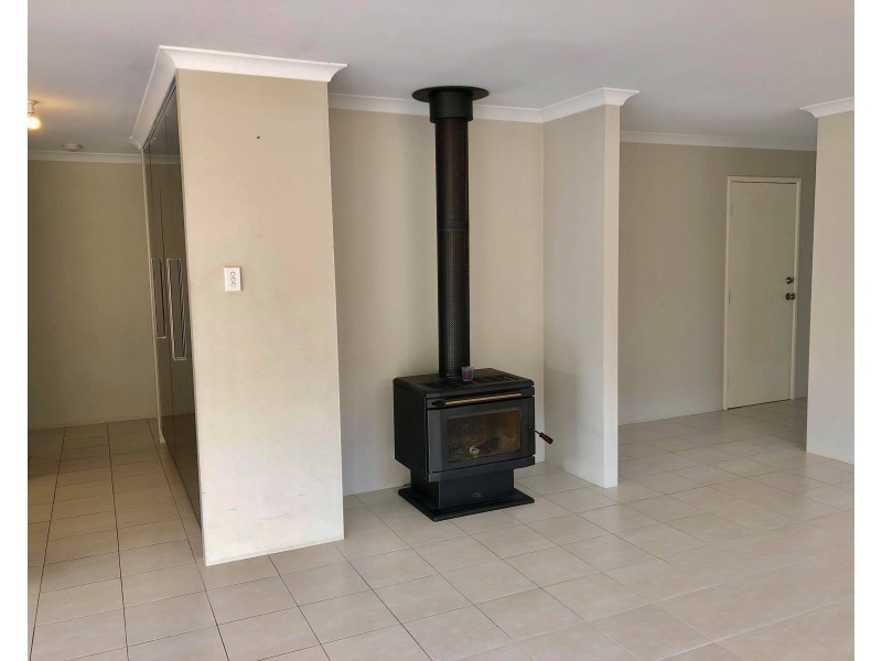 21 Marseilles Drive, Yalyalup WA 6280
