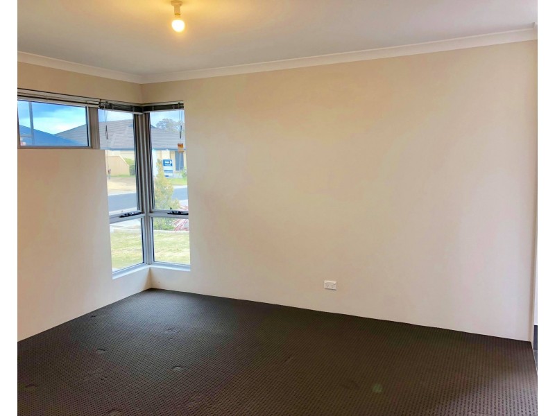 21 Marseilles Drive, Yalyalup WA 6280