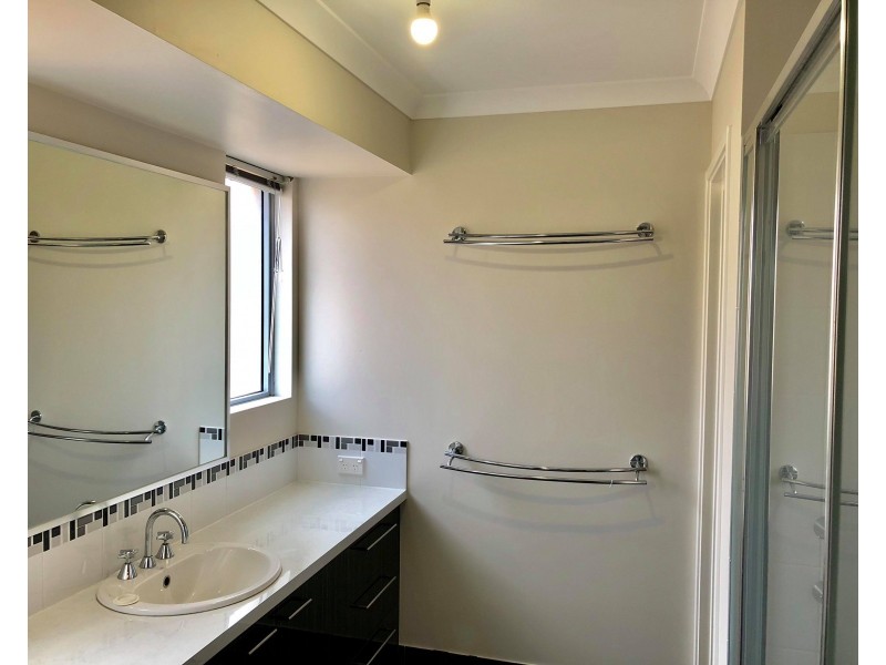 21 Marseilles Drive, Yalyalup WA 6280