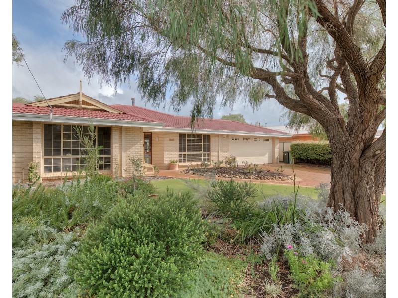 8 George Way, Broadwater WA 6280