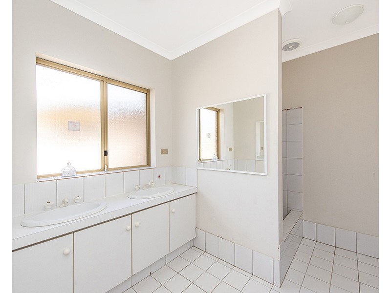 106 Eucalypt Drive, Gelorup WA 6230