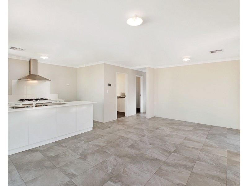 13 Alice Street, Yalyalup WA 6280