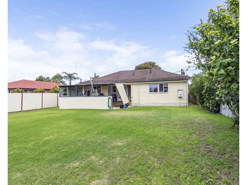 25 Minninup Road, South Bunbury WA 6230