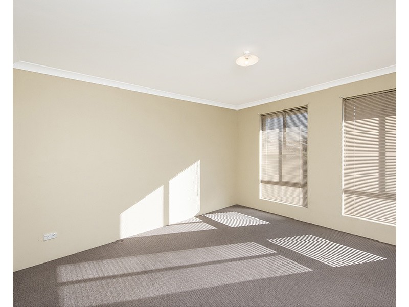 2 Binar Way, Dalyellup WA 6230