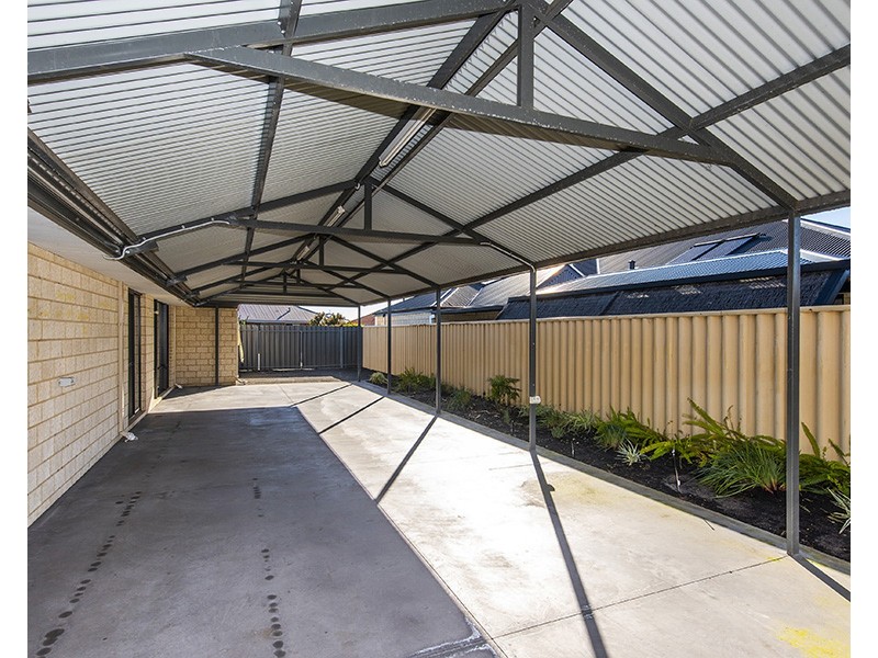 2 Binar Way, Dalyellup WA 6230
