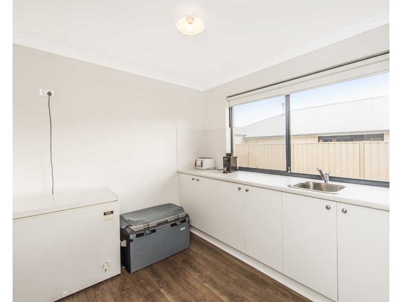 213 Braidwood Drive, Australind WA 6233