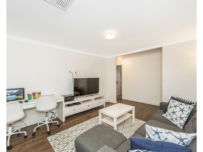 213 Braidwood Drive, Australind WA 6233