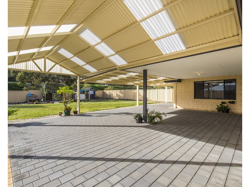 213 Braidwood Drive, Australind WA 6233
