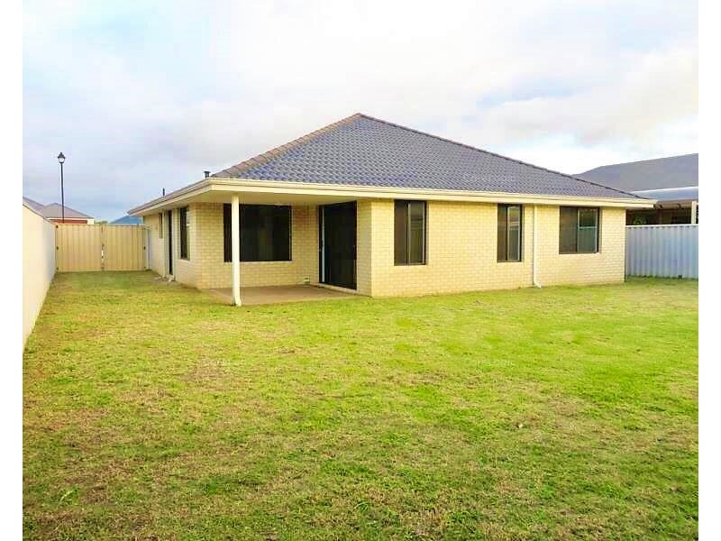 25 Marseilles Drive, Yalyalup WA 6280