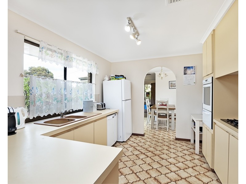 13 Forrest Road, Capel WA 6271