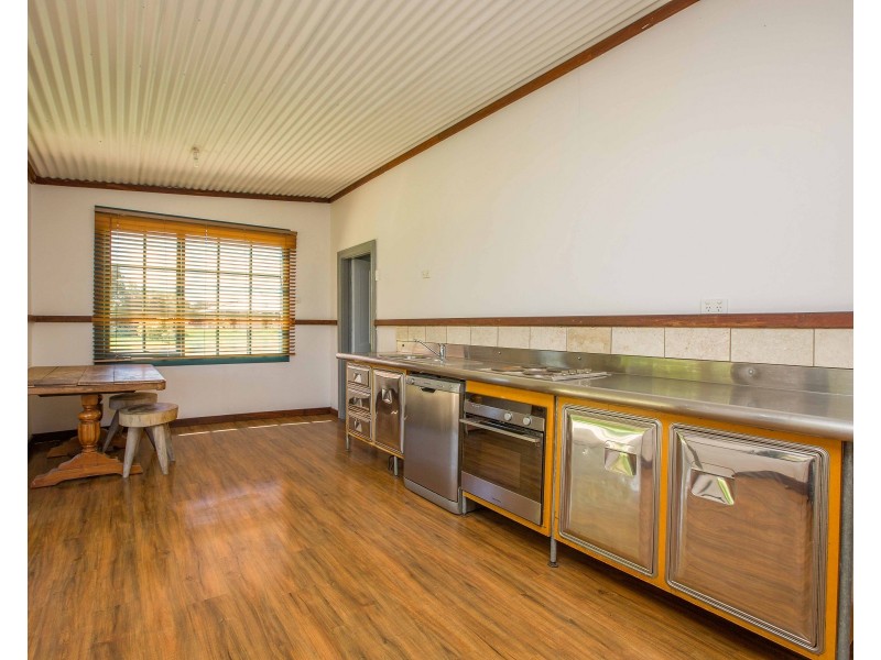 159 Capel Drive, Capel WA 6271