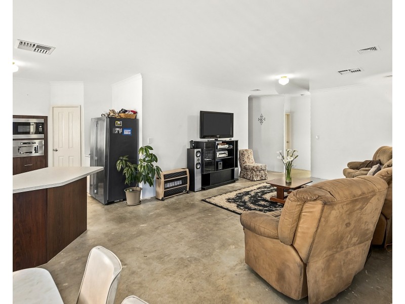 53 Marseilles Drive, Yalyalup WA 6280