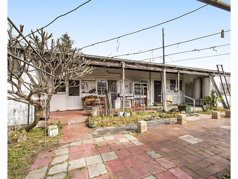 89 Minninup Road, South Bunbury WA 6230