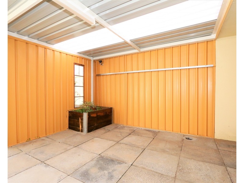 12C Whitley Place, Withers WA 6230