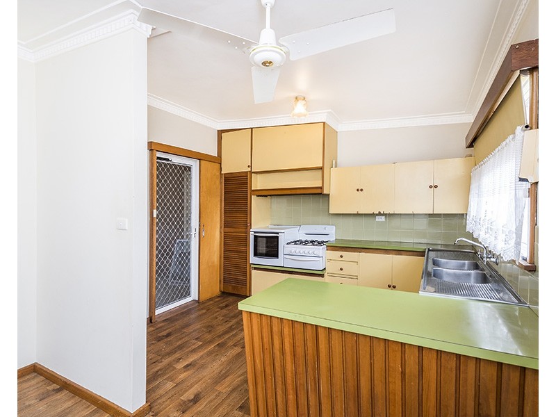 21 Bunning Boulevard, East Bunbury WA 6230