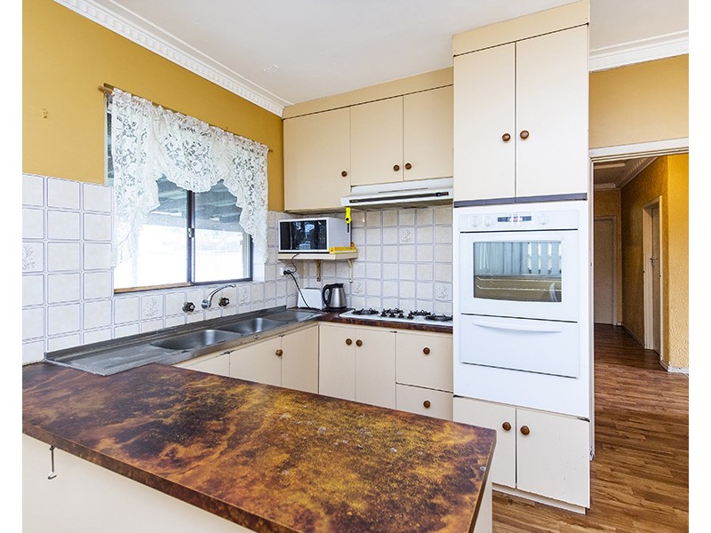 51 King Road, East Bunbury WA 6230