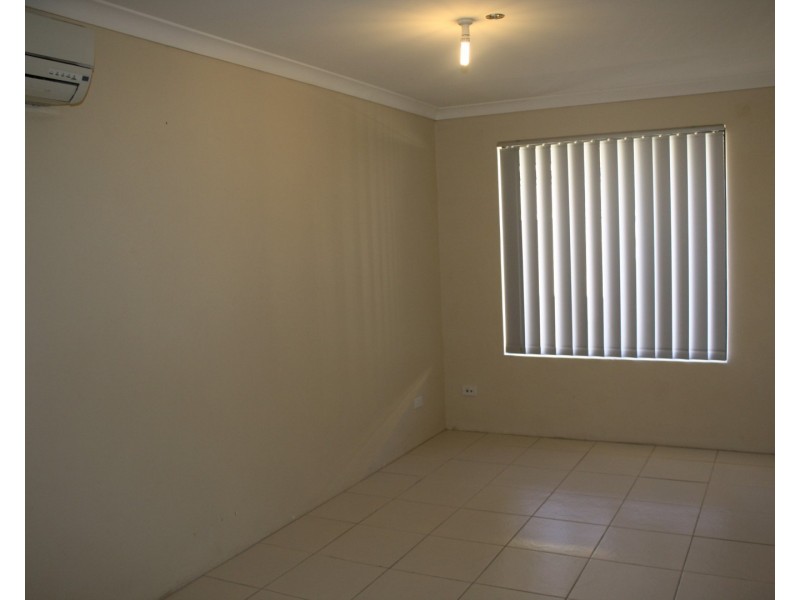 55 Swan Avenue, Millbridge WA 6232