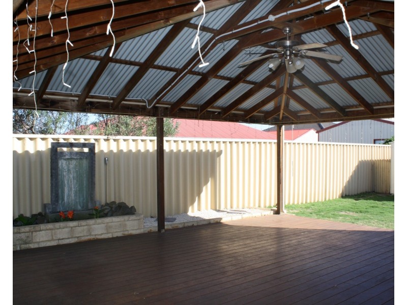 55 Swan Avenue, Millbridge WA 6232