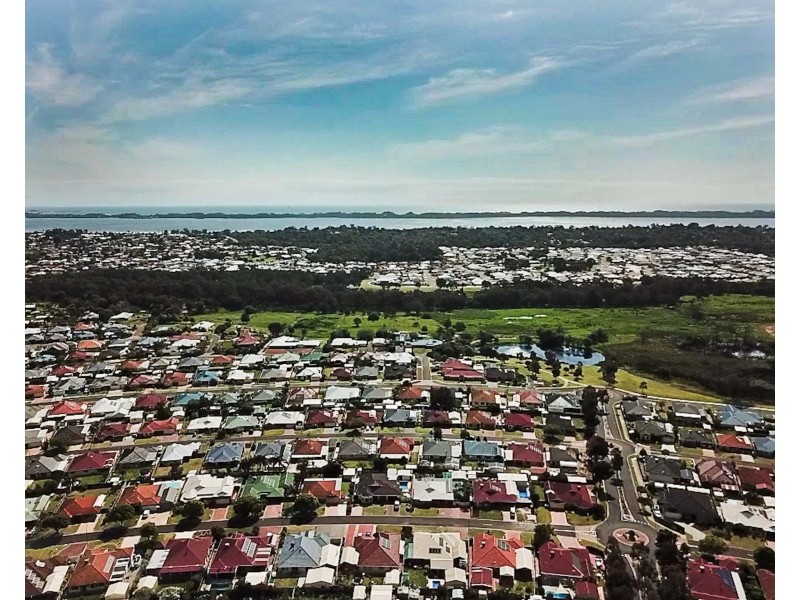 27 Glenfield Drive, Australind WA 6233