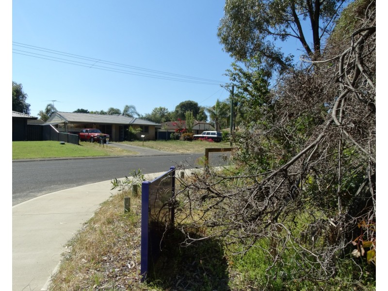 20 Sweeting Way, Withers WA 6230