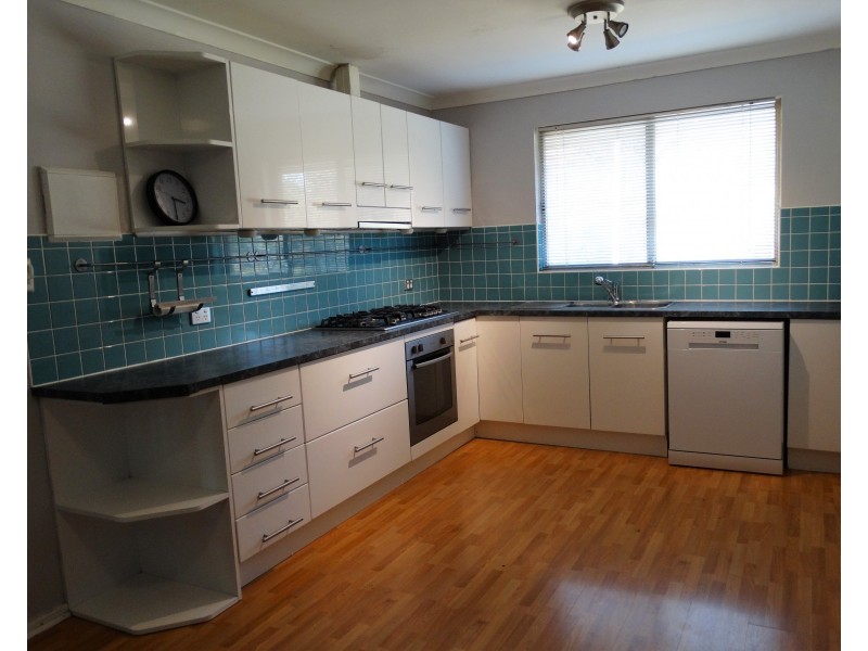 20 Sweeting Way, Withers WA 6230