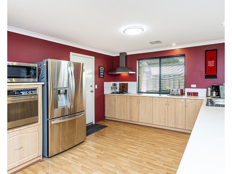 65 Macquarie Drive, Australind WA 6233