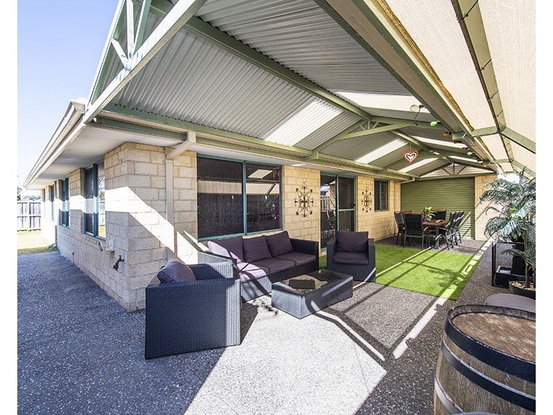 65 Macquarie Drive, Australind WA 6233