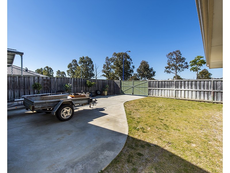 65 Macquarie Drive, Australind WA 6233