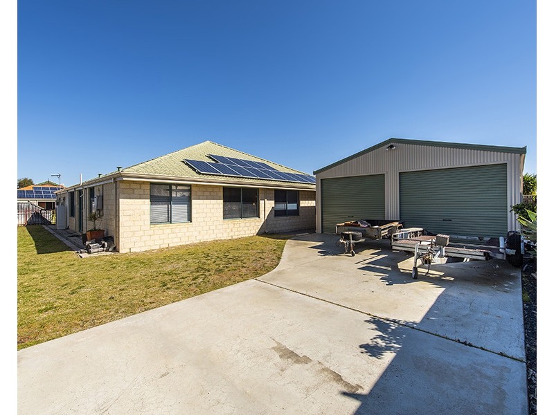 65 Macquarie Drive, Australind WA 6233