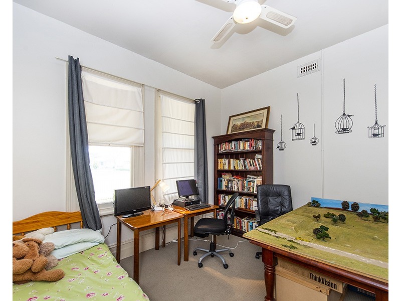 9 Hayes Street, Bunbury WA 6230