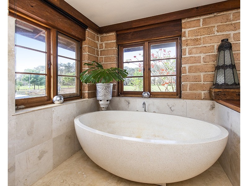 22 Halls Road, Capel WA 6271