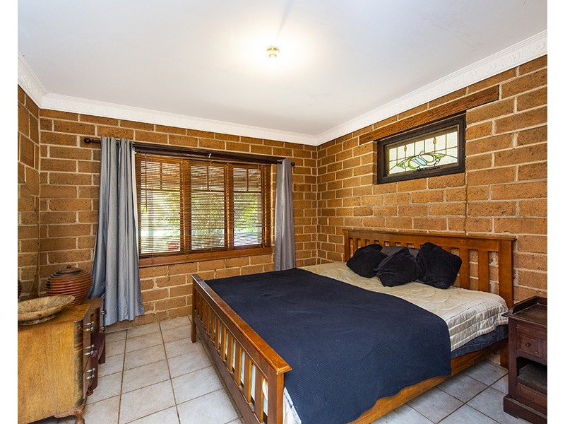 22 Halls Road, Capel WA 6271