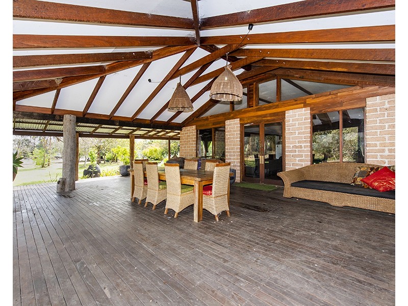 22 Halls Road, Capel WA 6271