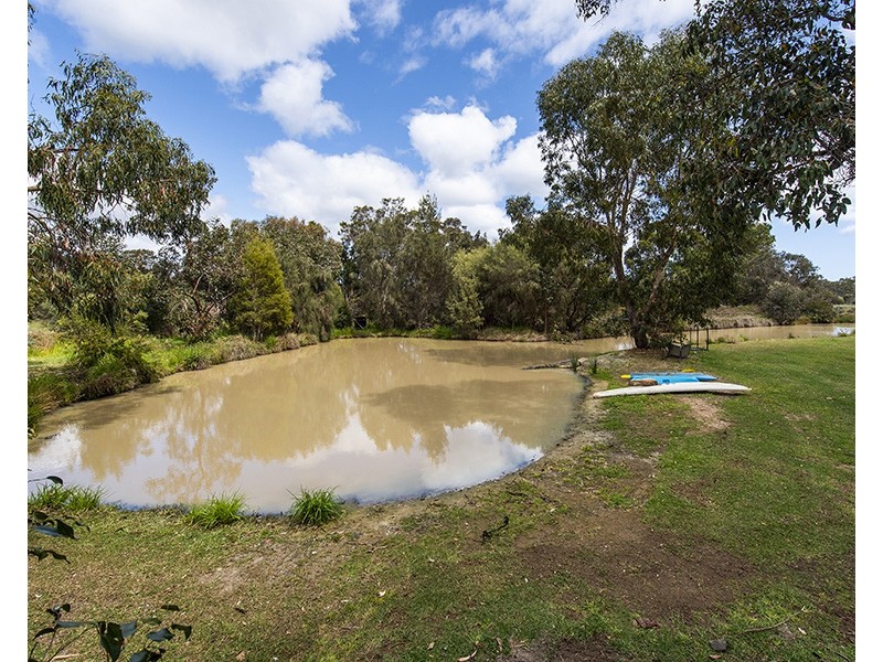 22 Halls Road, Capel WA 6271