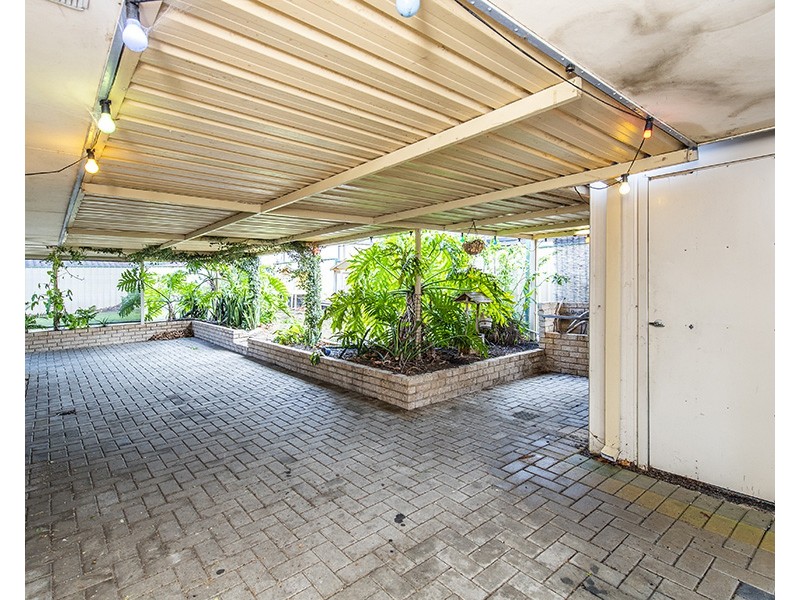 4 Tobin Place, Withers WA 6230