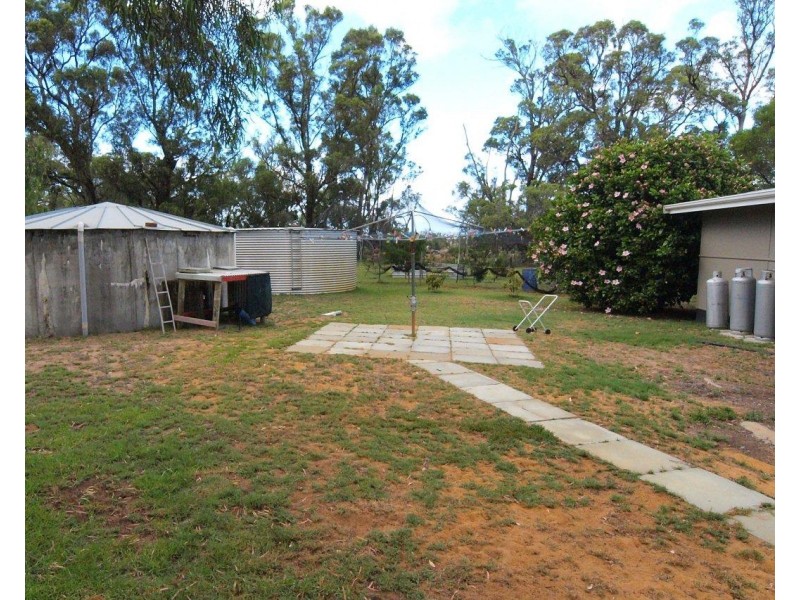 134 Mangles Road, Capel WA 6271