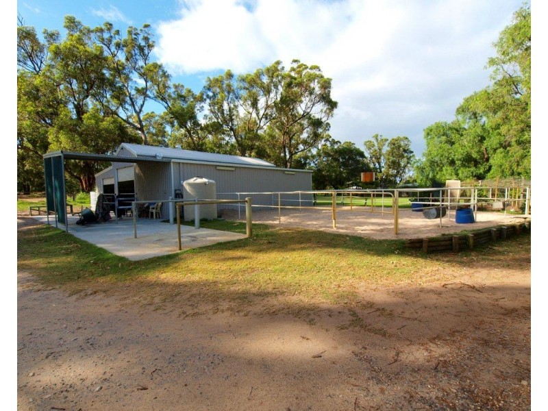 134 Mangles Road, Capel WA 6271