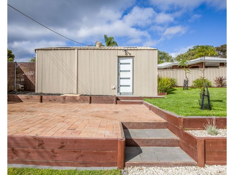 35 Matilda Ave, Australind WA 6233