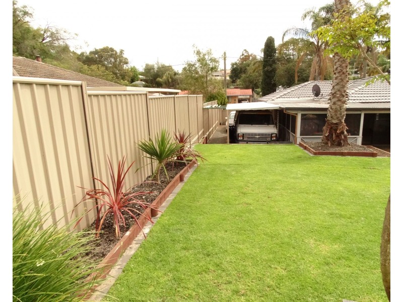 35 Matilda Ave, Australind WA 6233