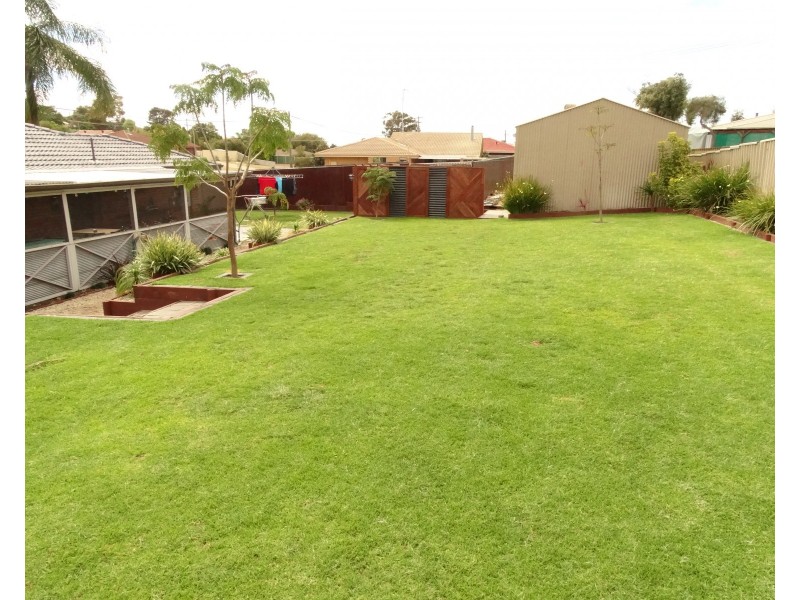 35 Matilda Ave, Australind WA 6233