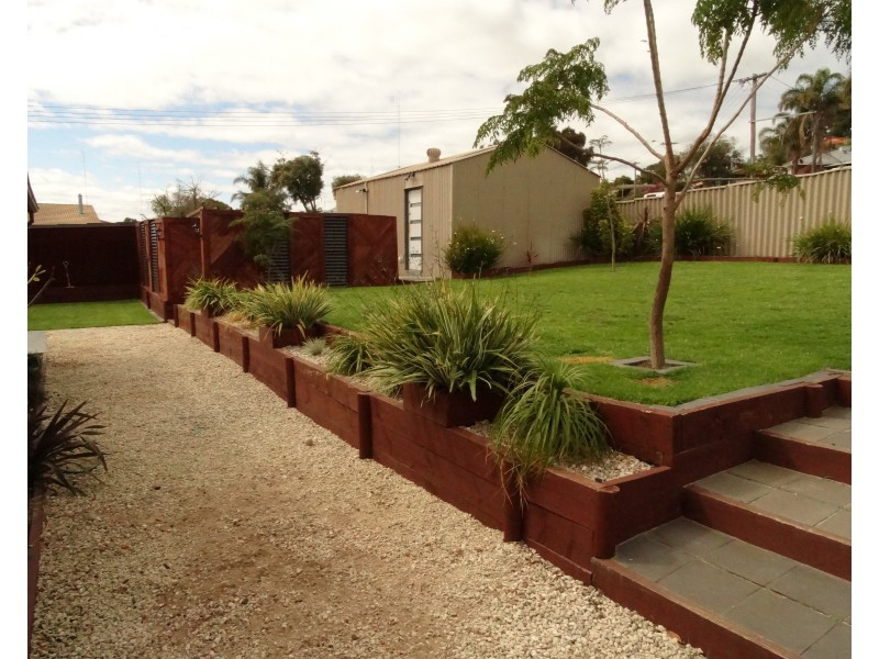 35 Matilda Ave, Australind WA 6233