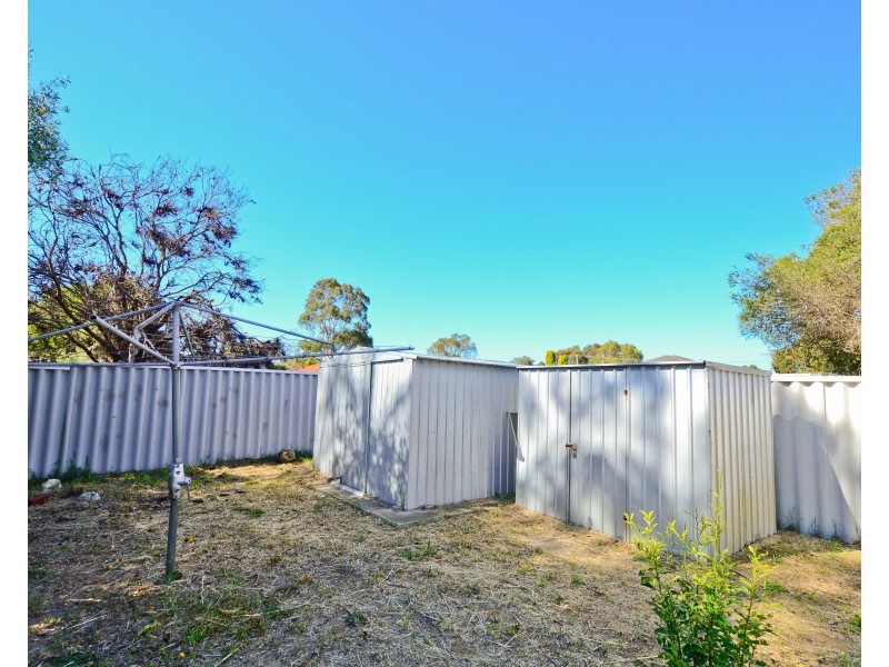 22 Whatman Way, Withers WA 6230